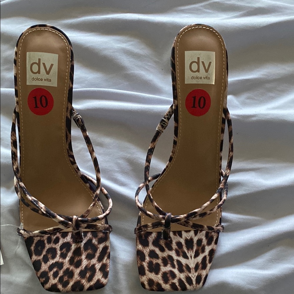 Dolce Vita Brown Leopard Print Heels